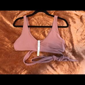 Lululemon wrap sports bra